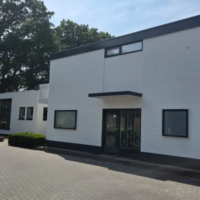 PHOTO-2025-08-16-11-47-28(8)