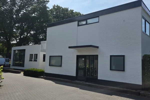 PHOTO-2025-08-16-11-47-28(8)